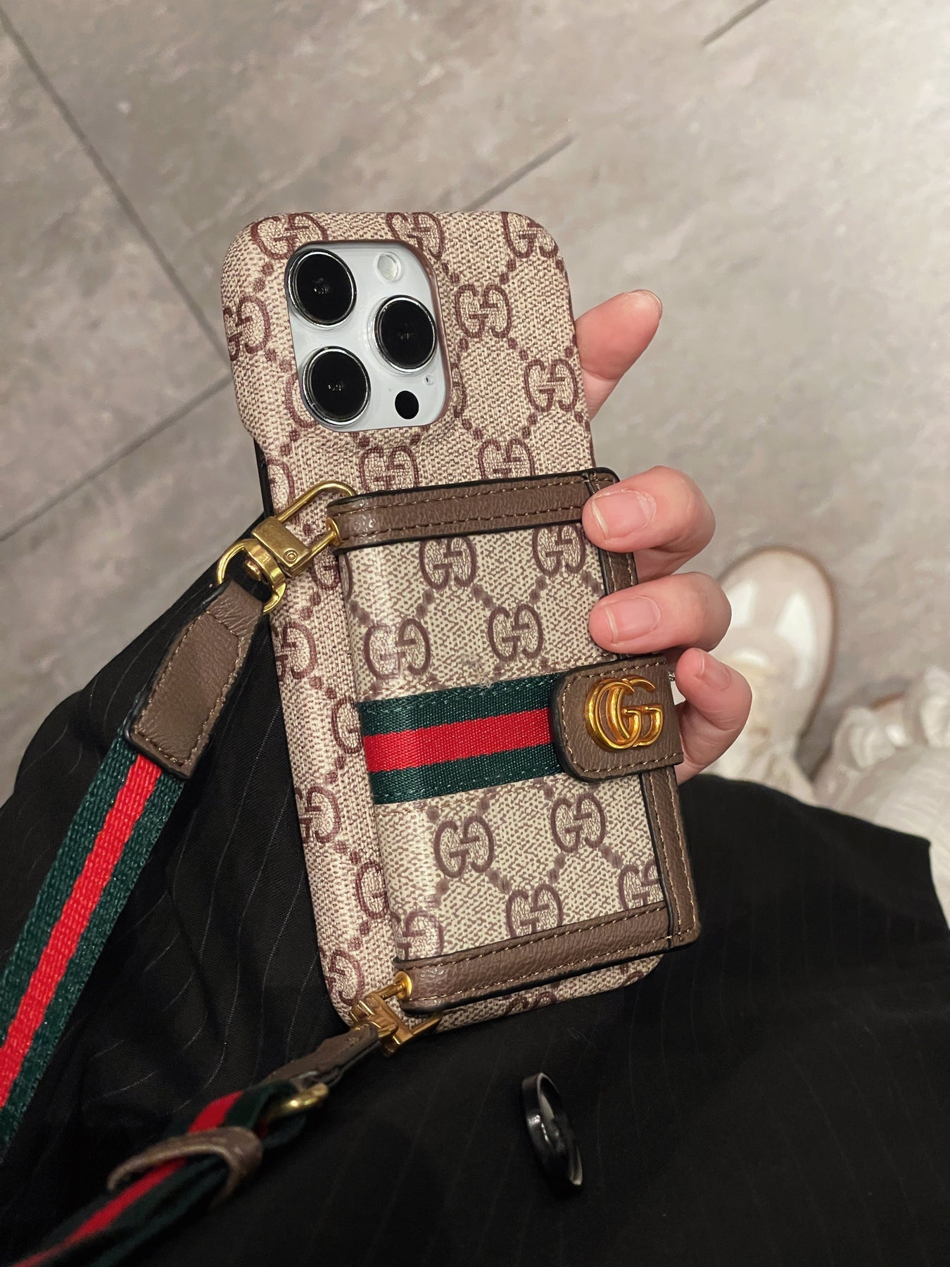Gucci Luxurious leather iPhone Case With Wallet And Crossbody